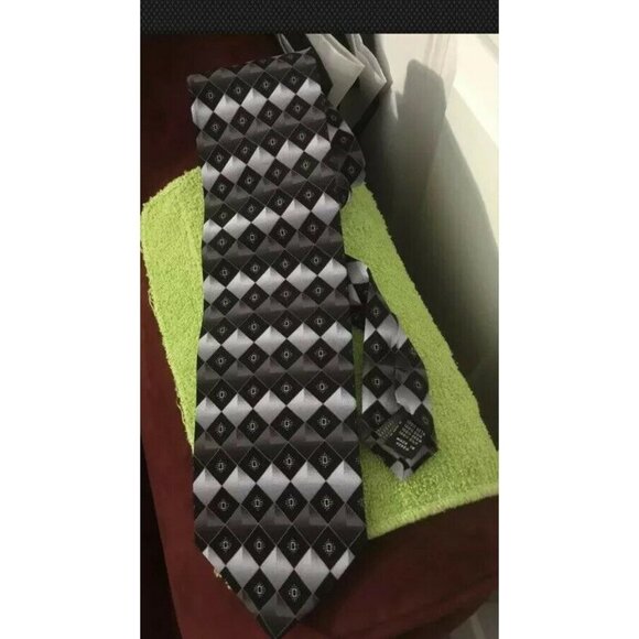 CHAS‎ REED & CO HANDMADE TIE Men’s Gray/ Black Diamond Silk Tie - Picture 1 of 4